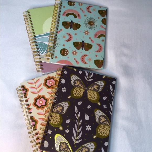Set of 4 Colorful Spiral Notebook Journals 240 Page Each - Picture 2 of 12